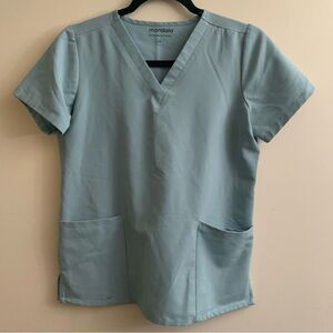 Mandala sterling blue scrubs top XS *ink stain pocket. check website for color